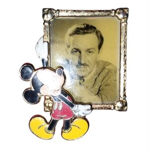 Disney walt Disney with Mickey mouse trading pin